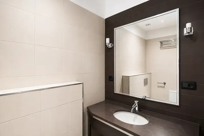 Pronájem bytu 2+kk, Praha - Nové Město, Hálkova, 49 m2