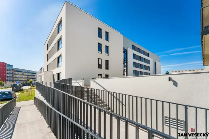 Prodej bytu 1+kk, Plzeň, Železná, 34 m2
