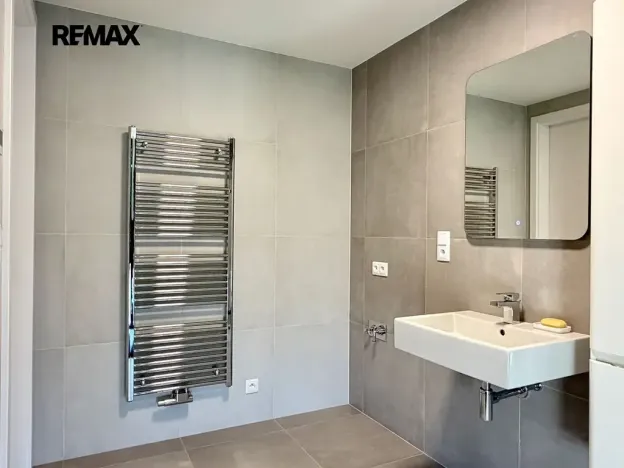 Pronájem bytu 1+kk, Praha - Košíře, Na Stárce, 39 m2