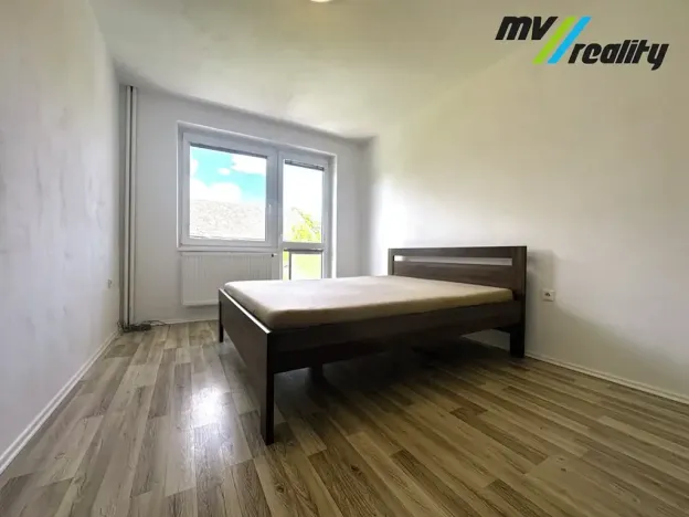 Pronájem bytu 3+1, Senice, Hlavní, 64 m2