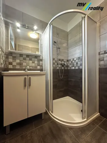 Pronájem bytu 3+1, Senice, Hlavní, 64 m2