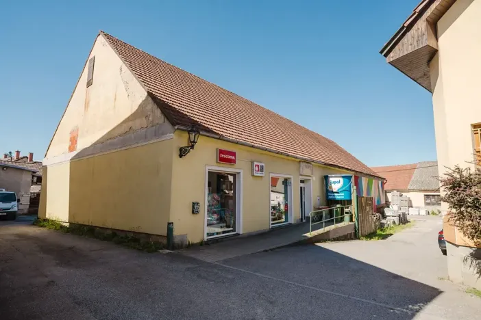 Prodej vícegeneračního domu, Kamenice, 1737 m2