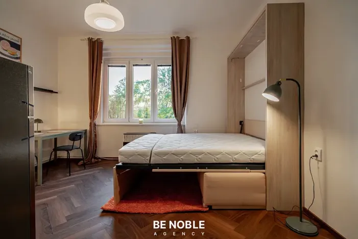 Pronájem bytu 1+kk, Praha - Holešovice, Tovární, 31 m2