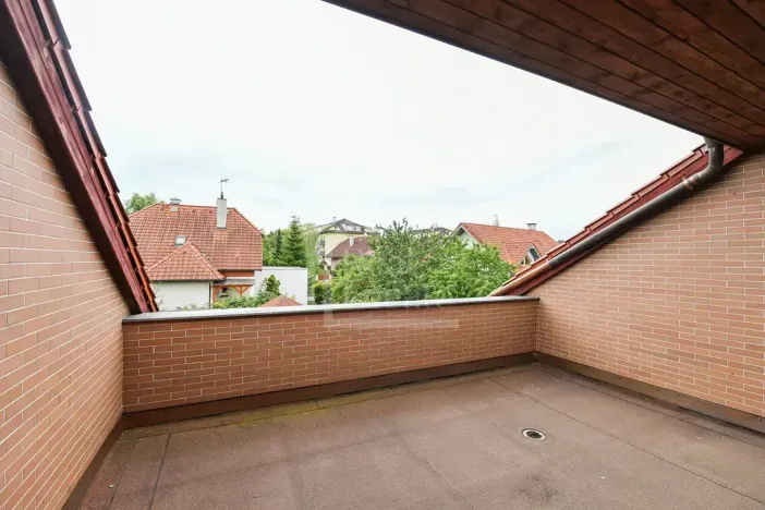 Pronájem rodinného domu, Praha - Čimice, Na průhonu, 310 m2