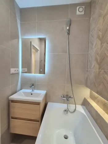 Pronájem bytu 2+1, Ostrava, Hlavní třída, 59 m2