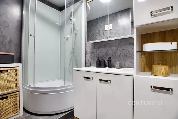 Prodej bytu 3+1, Děčín, Na Pěšině, 81 m2