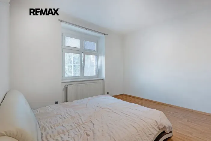 Pronájem bytu 4+kk, Praha - Smíchov, Pod tratí, 111 m2