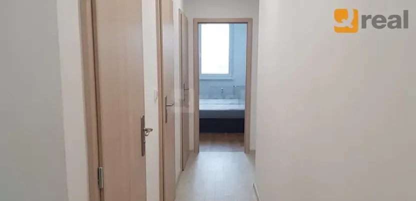 Pronájem bytu 3+1, Praha - Petrovice, Rezlerova, 73 m2