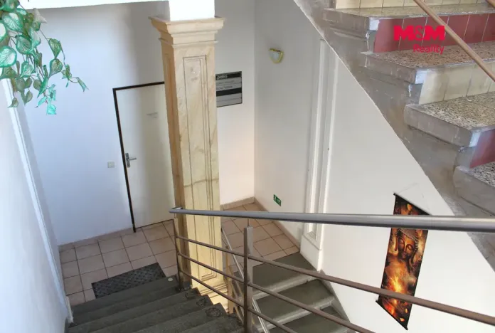 Pronájem kanceláře, Nová Paka, Komenského, 18 m2