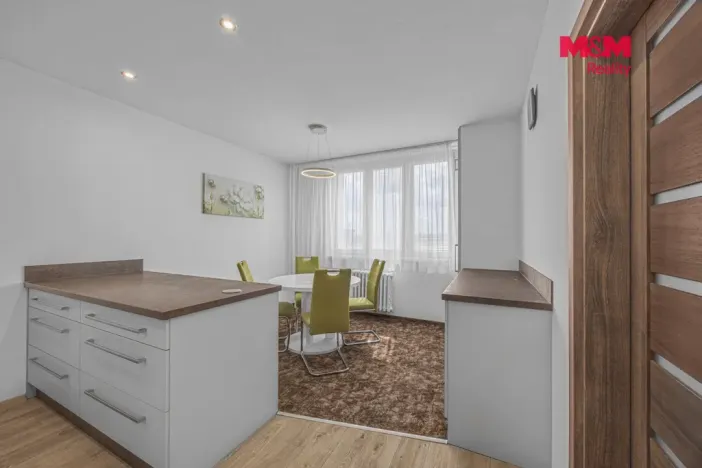 Prodej bytu 2+kk, Hradec Králové - Nový Hradec Králové, Durychova, 47 m2