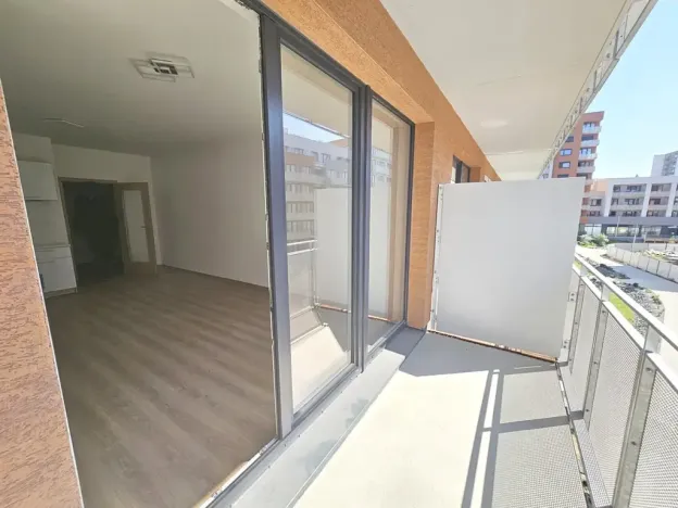 Pronájem bytu 1+kk, Praha - Vysočany, Gerstelova, 33 m2