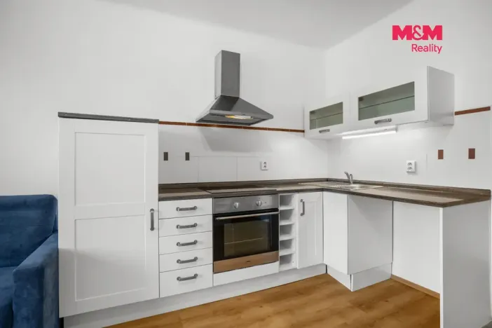 Pronájem bytu 2+kk, Praha - Bohnice, Bohnická, 48 m2