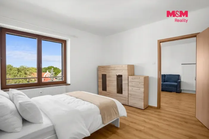 Pronájem bytu 2+kk, Praha - Bohnice, Bohnická, 48 m2