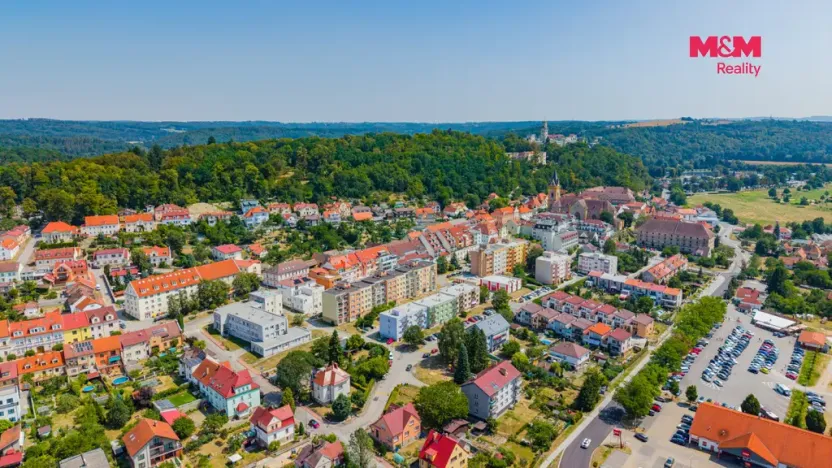 Prodej bytu 3+1, Hluboká nad Vltavou, Nerudova, 66 m2