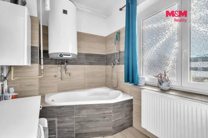 Prodej rodinného domu, Staré Jesenčany, 110 m2