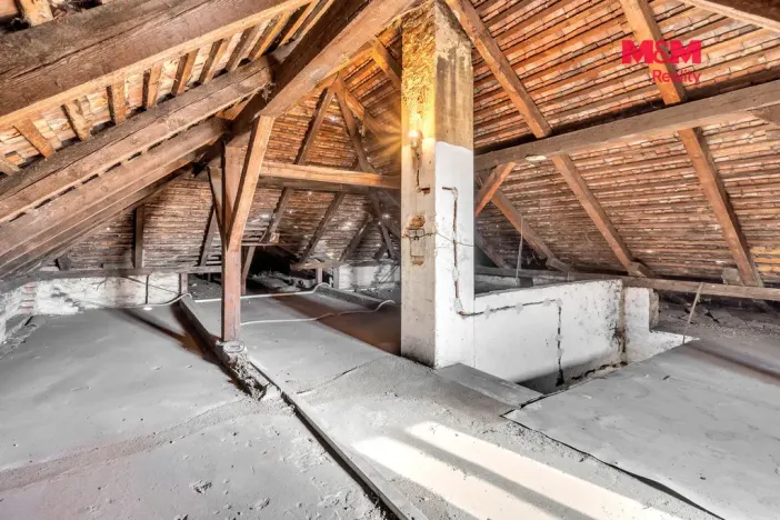 Prodej rodinného domu, Staré Jesenčany, 110 m2