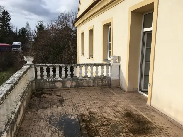 Pronájem vily, Bělušice, 207 m2