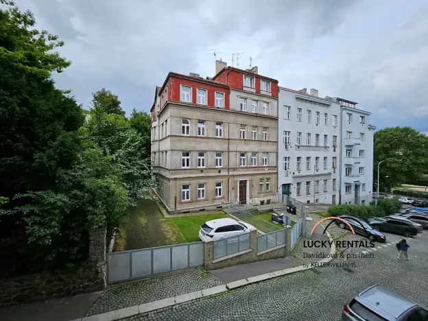 Pronájem bytu 1+1, Praha - Podolí, U Kublova, 41 m2