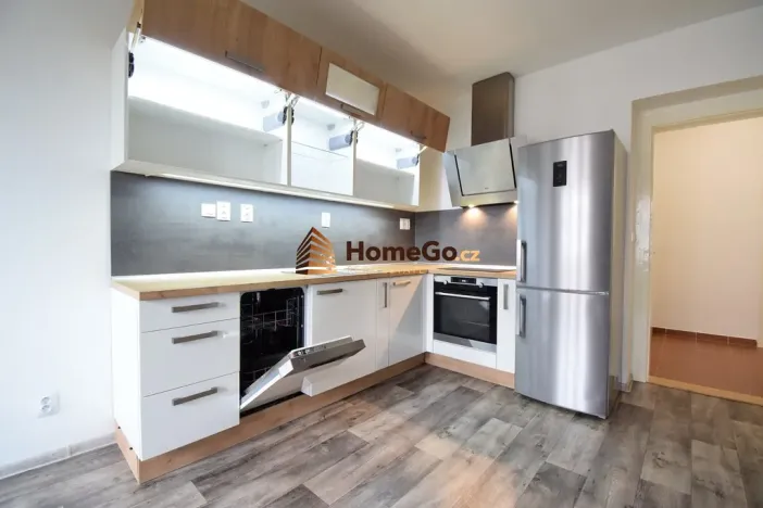 Pronájem bytu 2+kk, Praha - Michle, Souvratní, 50 m2
