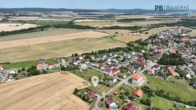 Prodej pozemku pro bydlení, Osek, 860 m2