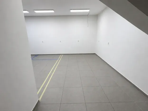 Pronájem obchodního prostoru, Karlovy Vary, T. G. Masaryka, 97 m2