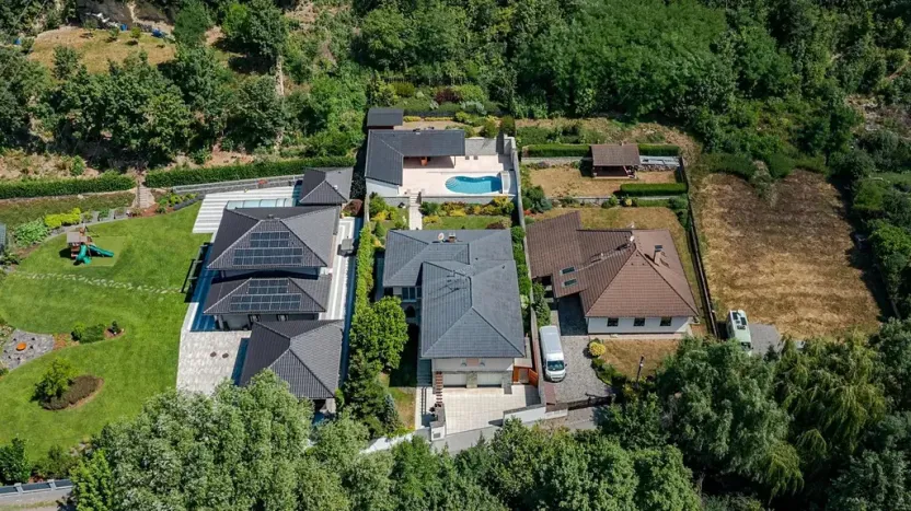 Prodej rodinného domu, Benátky, 241 m2