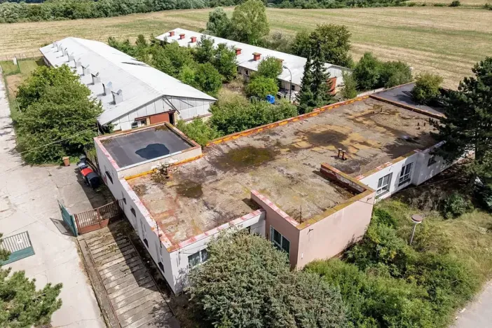 Prodej komerční nemovitosti, Žatec, 3347 m2