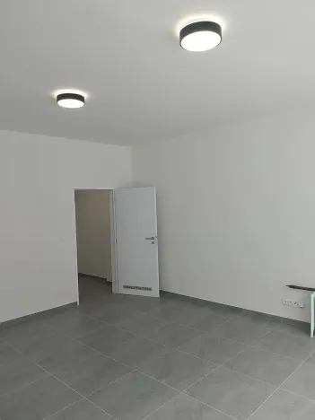 Pronájem obchodního prostoru, Praha - Holešovice, Dělnická, 27 m2