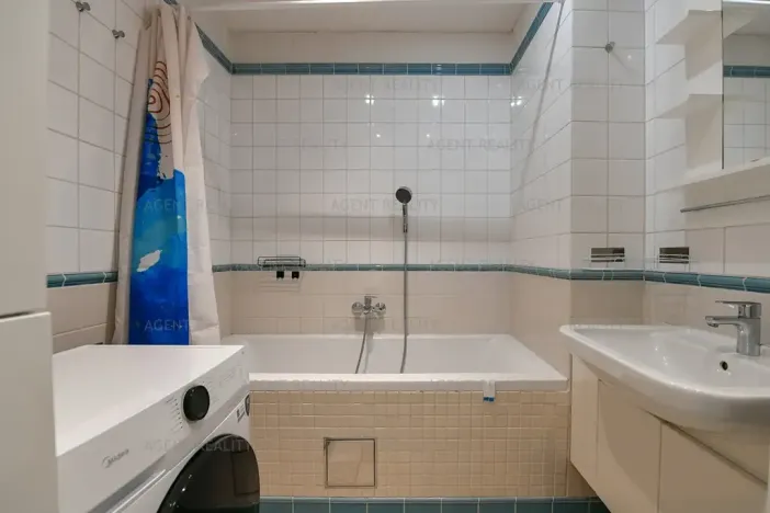 Pronájem bytu 3+kk, Praha - Břevnov, 8. listopadu, 80 m2