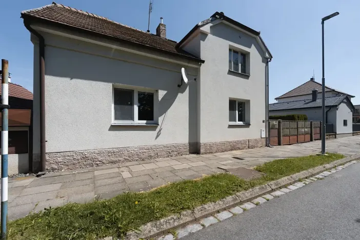 Prodej rodinného domu, Dašice, Nábřeží, 120 m2