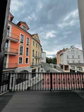 Pronájem apartmánu, Karlovy Vary, Zámecký vrch, 200 m2