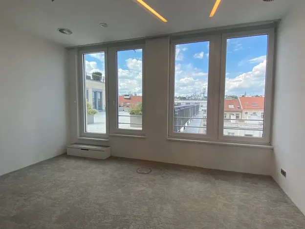 Pronájem kanceláře, Praha - Nové Město, náměstí Republiky, 1722 m2