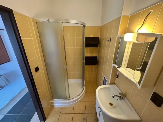 Pronájem bytu 1+1, Děčín, U Tvrze, 34 m2