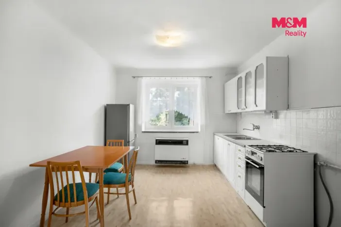 Pronájem bytu 2+1, Kladno, Helsinská, 48 m2