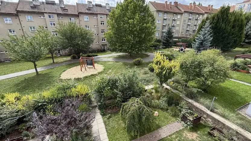 Prodej bytu 2+kk, Brno, Dobrovského, 47 m2
