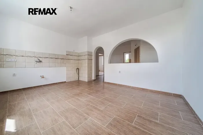Prodej rodinného domu, Hrušovany u Brna, Vodní, 190 m2