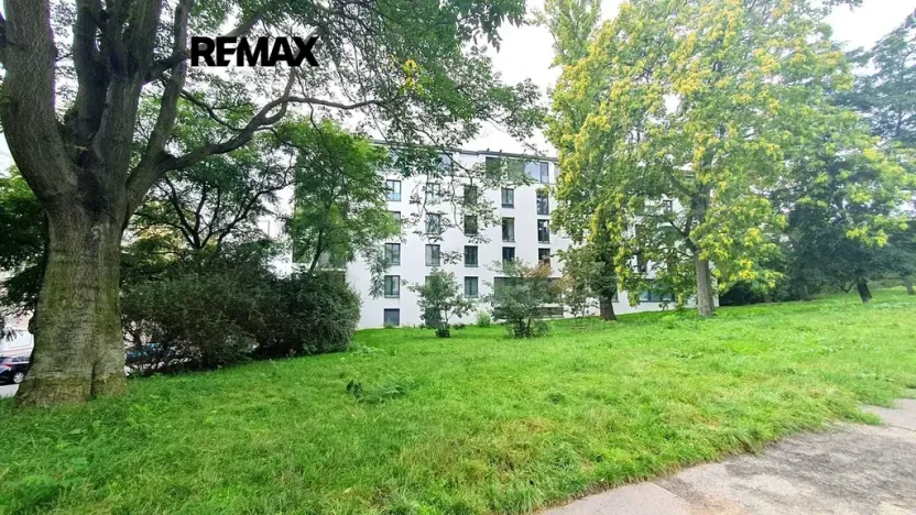 Pronájem bytu 2+kk, Praha - Libeň, Primátorská, 50 m2