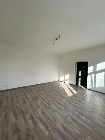 Pronájem bytu 2+kk, Děčín, Kamenická, 51 m2