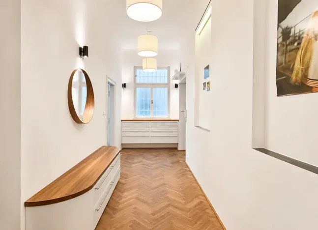 Pronájem bytu 3+1, Praha - Nové Město, 112 m2