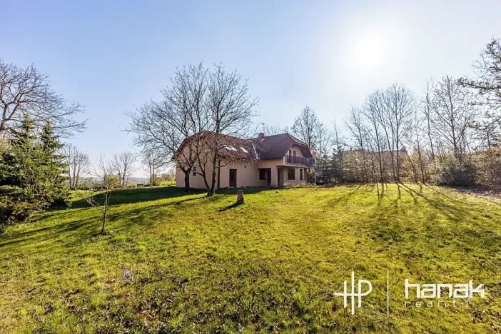 Prodej rodinného domu, Strančice, 259 m2