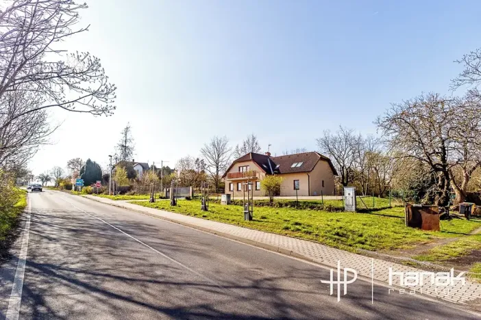 Prodej rodinného domu, Strančice, 259 m2