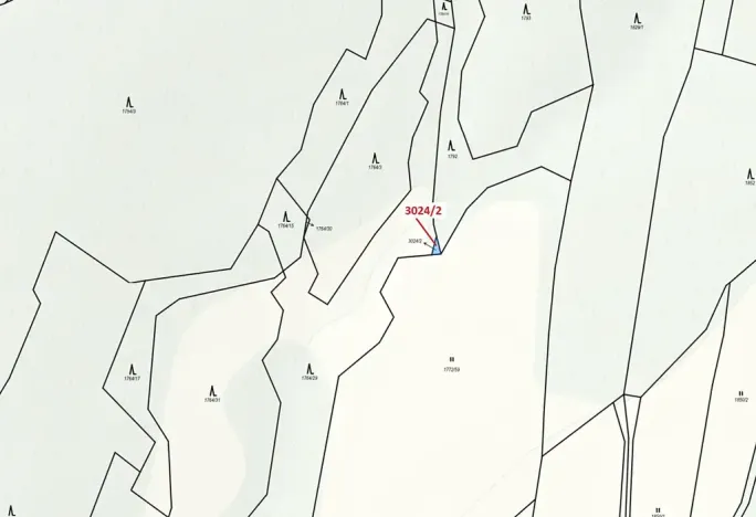 Dražba pozemku, Trnava, 15 m2