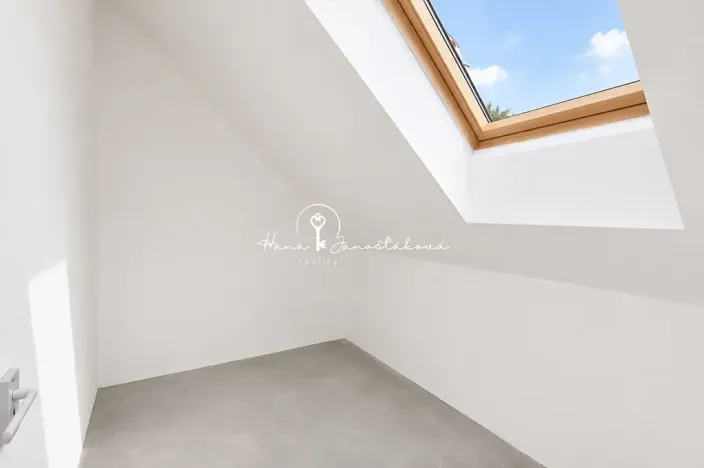 Prodej bytu 2+1, Trhové Sviny, 72 m2