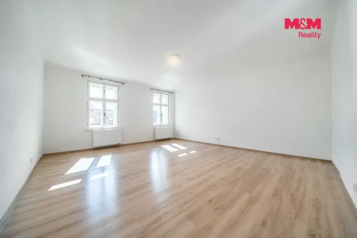 Pronájem bytu 2+kk, Plzeň, Koterovská, 60 m2