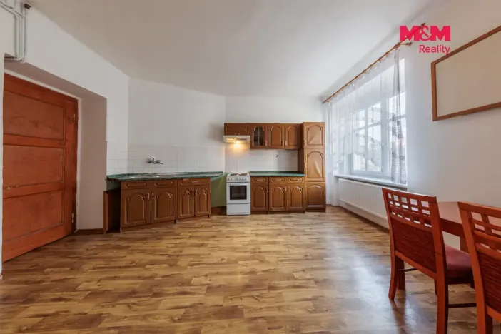 Prodej bytu 2+kk, Karlovy Vary - Drahovice, Mattoniho nábřeží, 45 m2
