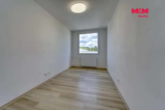 Pronájem bytu 2+kk, Sušice - Sušice II, V Drahelinkách, 40 m2