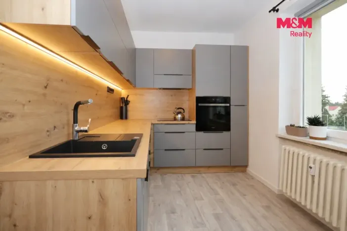 Prodej bytu 2+1, Havlíčkův Brod, Sídliště Pražská, 35 m2
