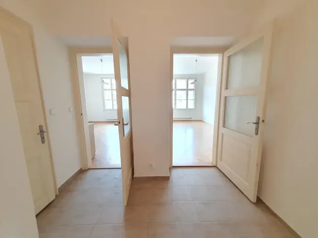Pronájem bytu 2+kk, Praha - Vinohrady, Blanická, 55 m2