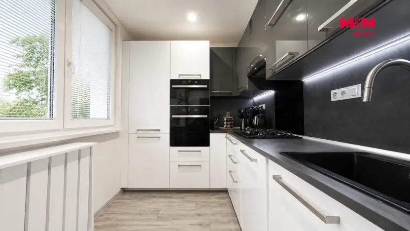 Prodej bytu 3+1, Ostrava, Břenkova, 73 m2