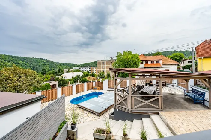 Prodej chalupy, Roztoky, 234 m2